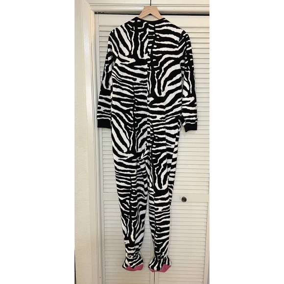 Nick and Nora Zebra Footed One Piece Fleece Pajamas Sleepwear Size Small - Picture 5 of 6